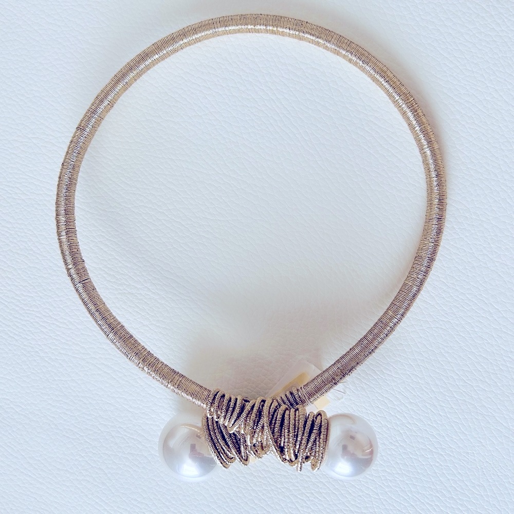 🆕 Flexible Pearl choker